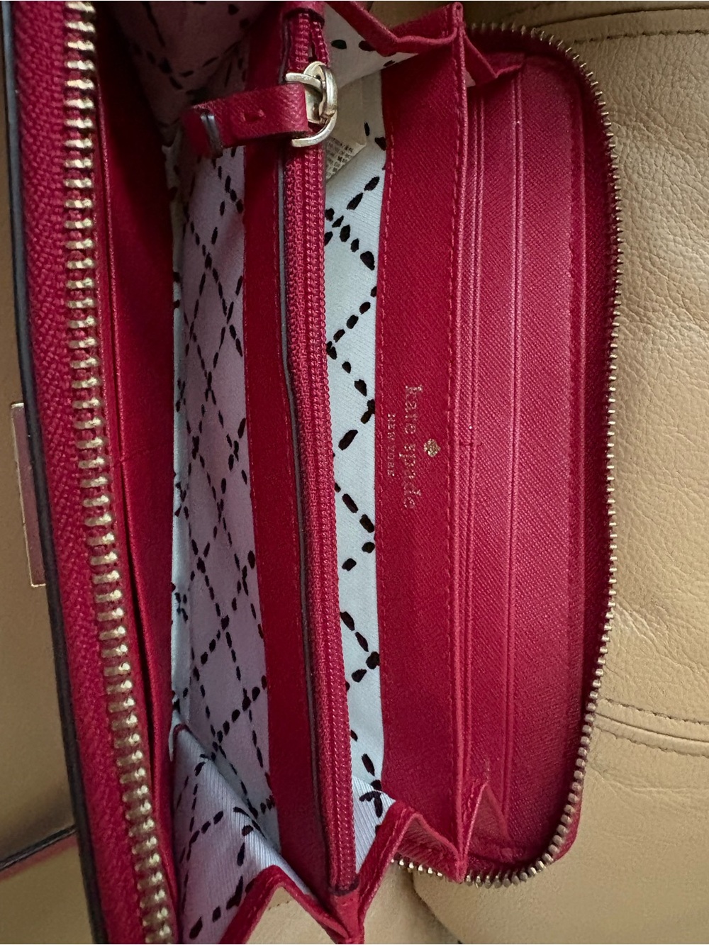 Kate Spade Wallet - Picture 7 of 9
